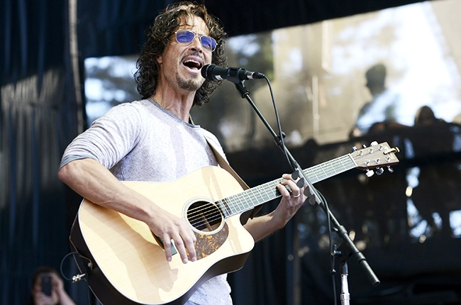 Chris Cornell Performs The Best Cover Of “Nothing Compares 2 U” For Lithium Live At SiriusXM